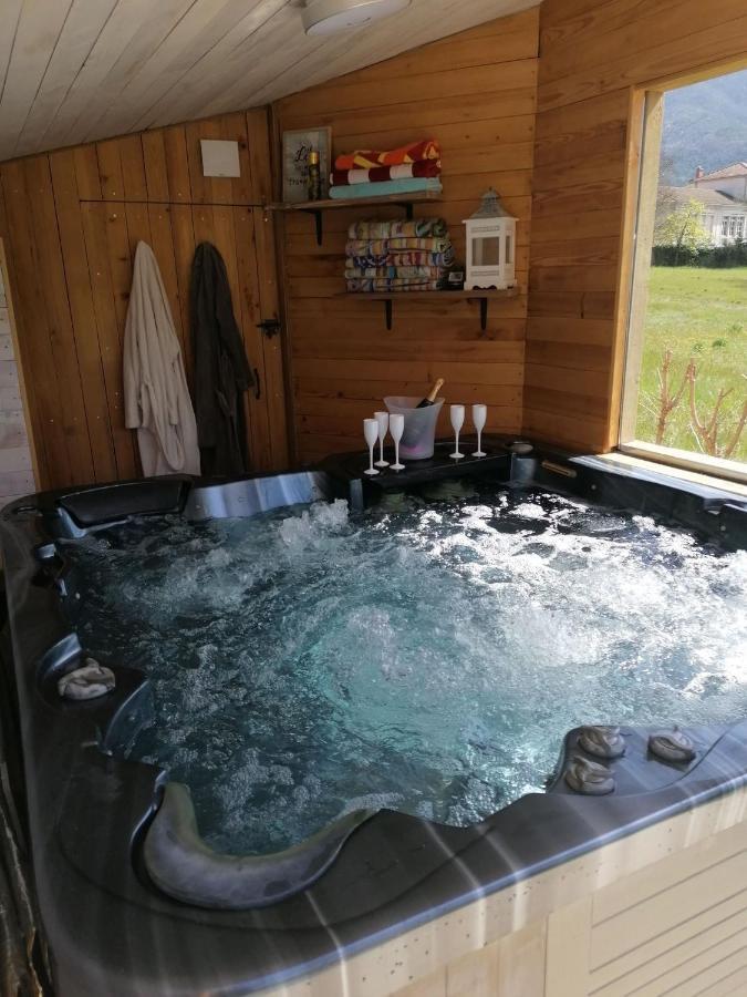 Chambre Avec Jacuzzi Privatif "Le Pecher" Saillans  Екстер'єр фото