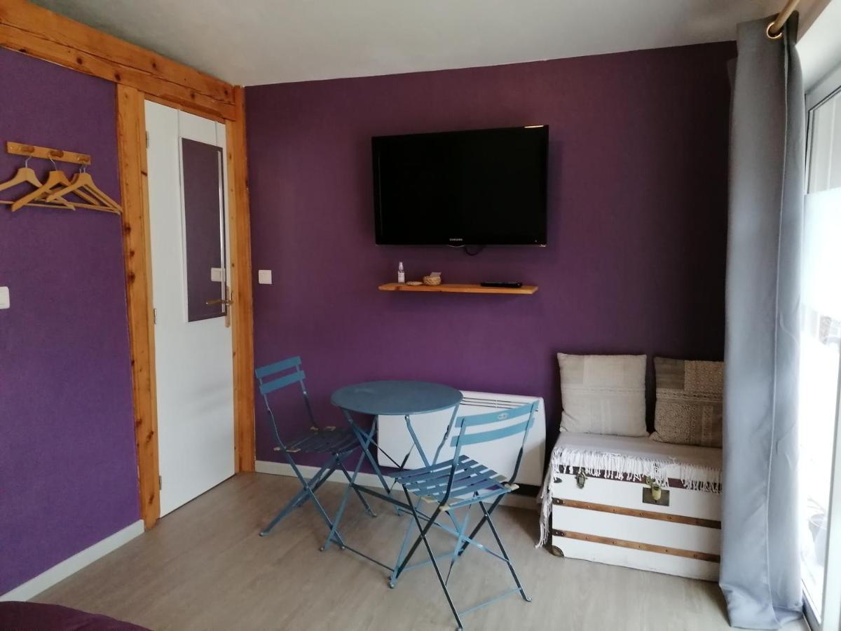 Chambre Avec Jacuzzi Privatif "Le Pecher" Saillans  Екстер'єр фото
